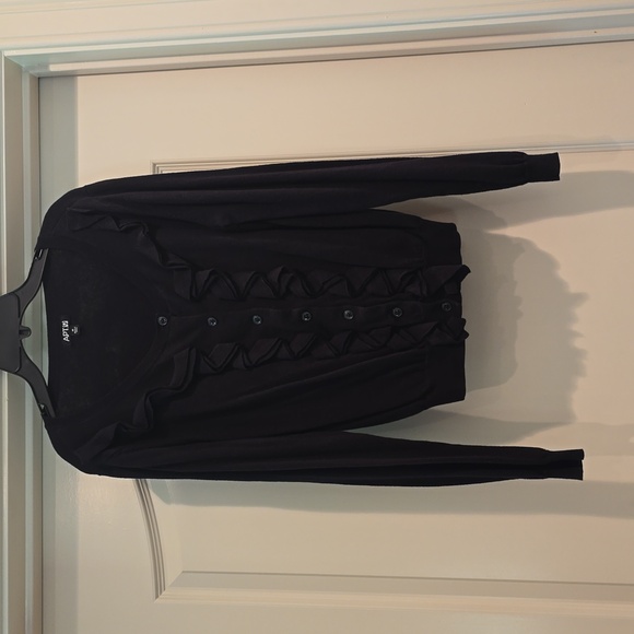 Bundle of 3 sweater/cardigans - Picture 2 of 5